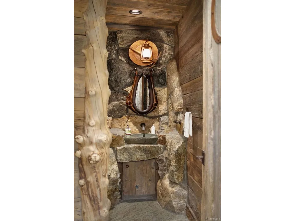 2555 Ski Trail Lane Steamboat Springs, CO 80487