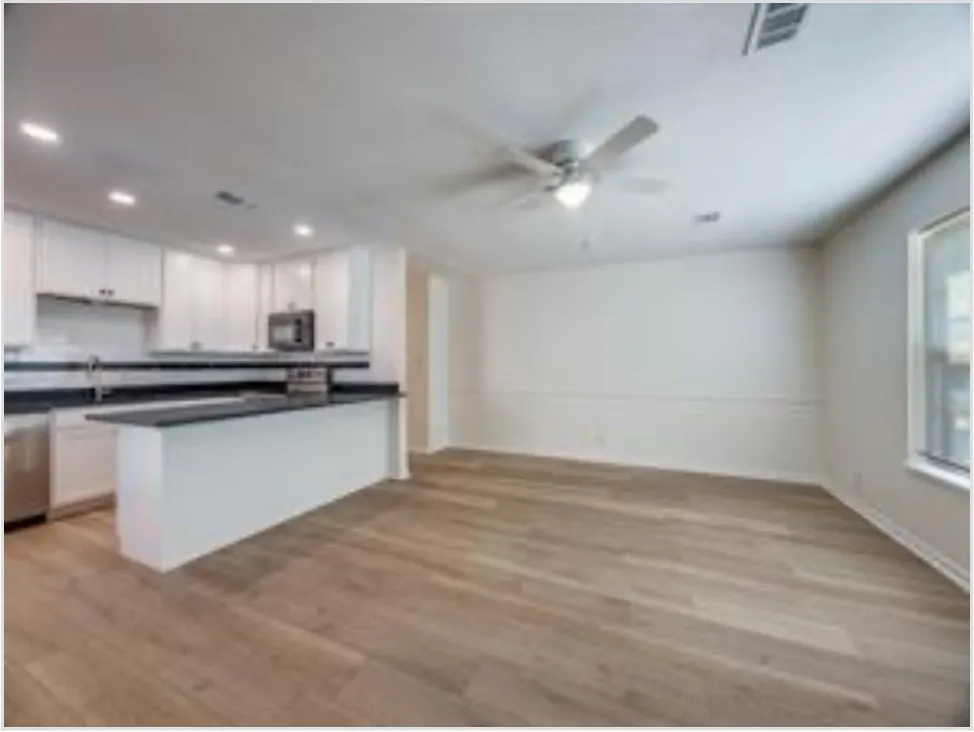 1721 W Walker Street Denison, TX 75020