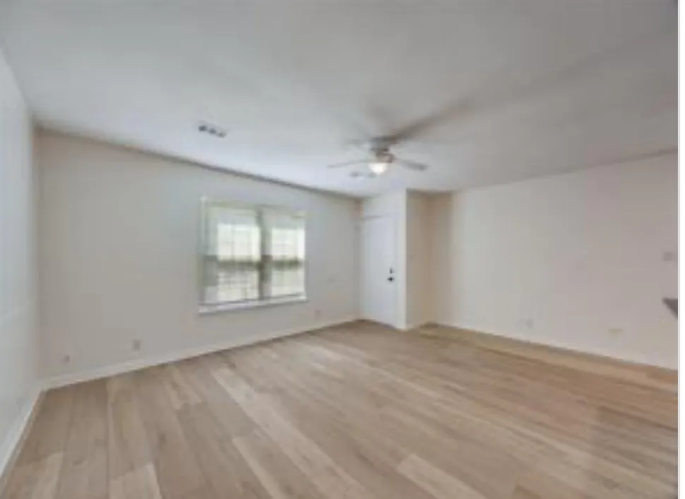 1721 W Walker Street Denison, TX 75020