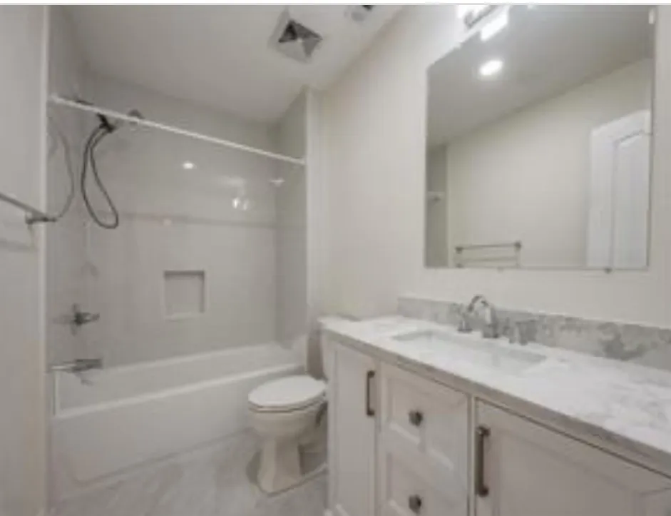 1721 W Walker Street Denison, TX 75020