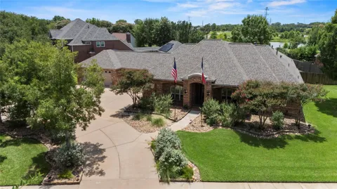8606 Meadowview Court