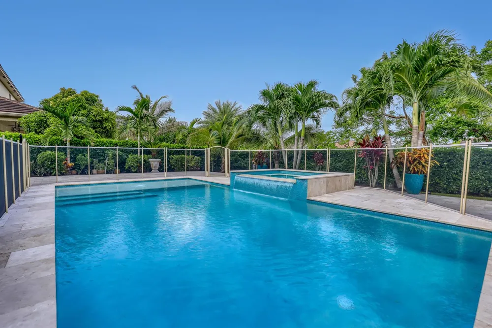 1047 Ember Ridge Run Loxahatchee, FL 33470