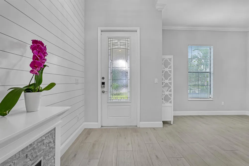 1047 Ember Ridge Run Loxahatchee, FL 33470