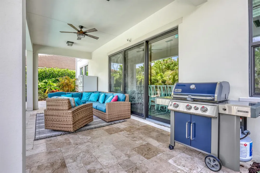 1047 Ember Ridge Run Loxahatchee, FL 33470