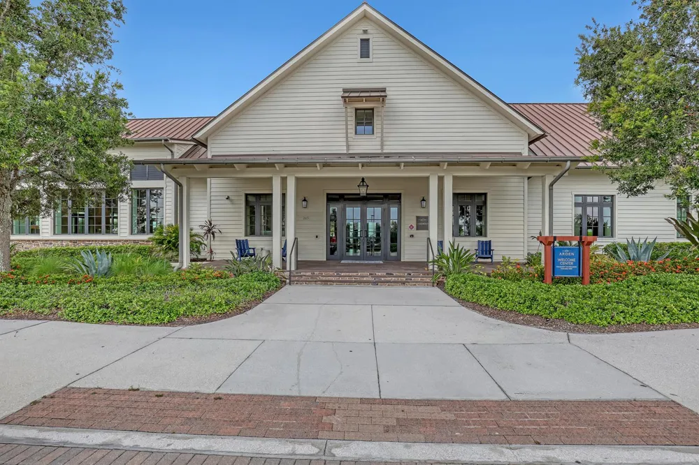 1047 Ember Ridge Run Loxahatchee, FL 33470