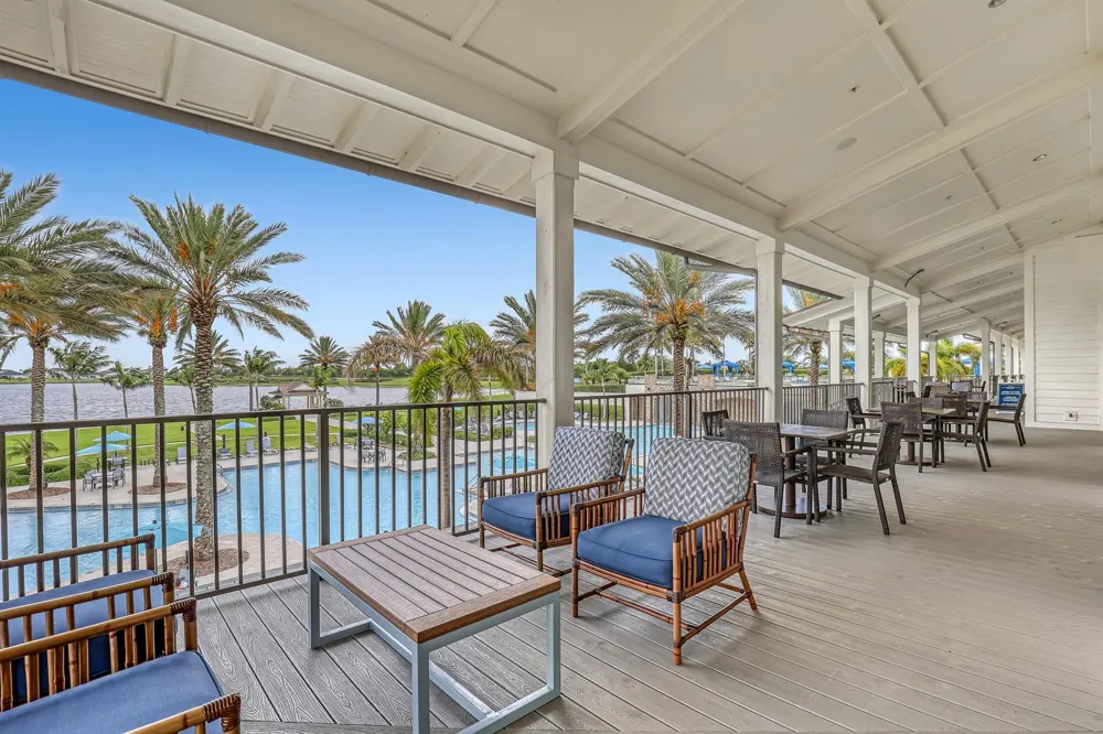 1047 Ember Ridge Run Loxahatchee, FL 33470