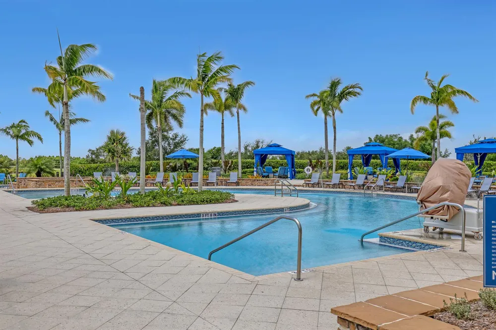 1047 Ember Ridge Run Loxahatchee, FL 33470