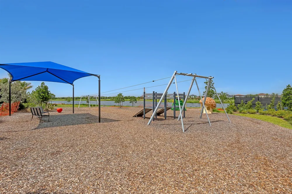1047 Ember Ridge Run Loxahatchee, FL 33470