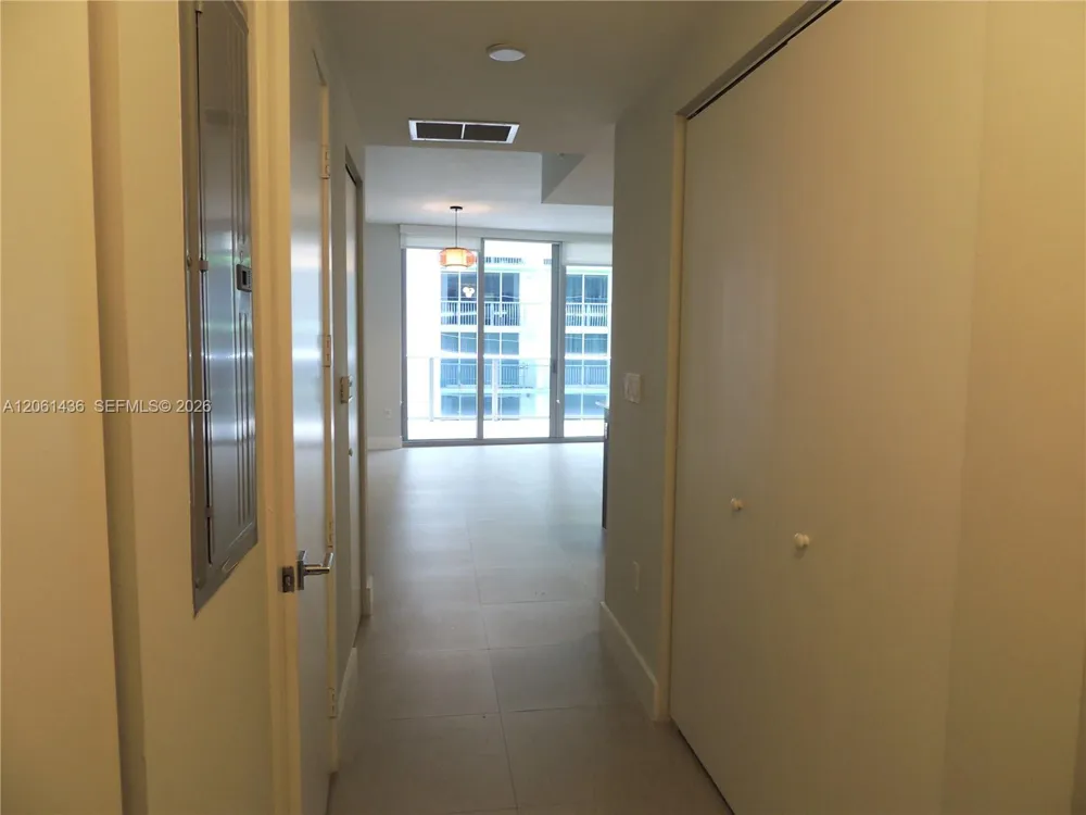 488 NE 18th St #3104 Miami, FL 33132