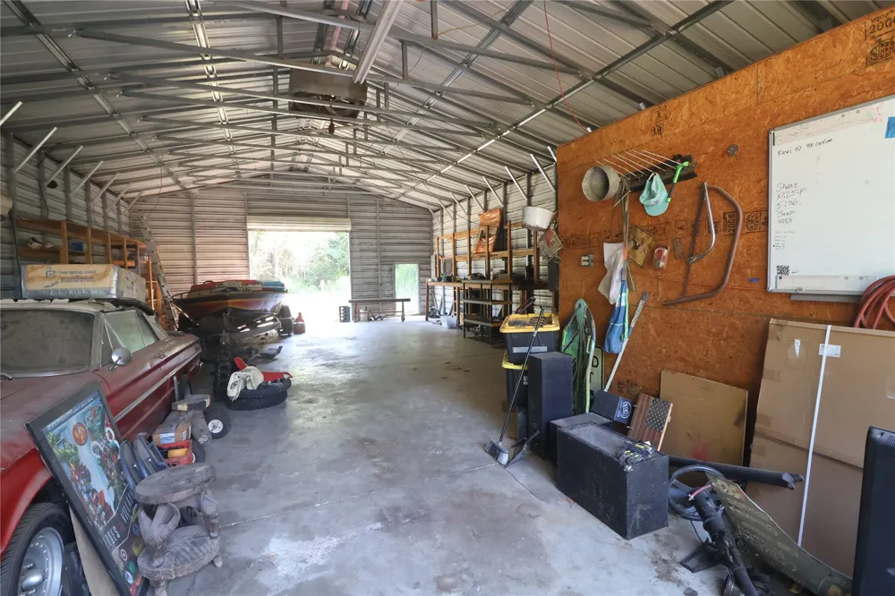 2601 Witte Poteau, OK 74953