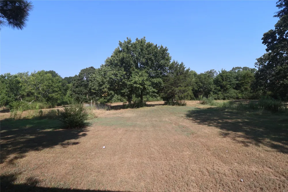 2601 Witte Poteau, OK 74953