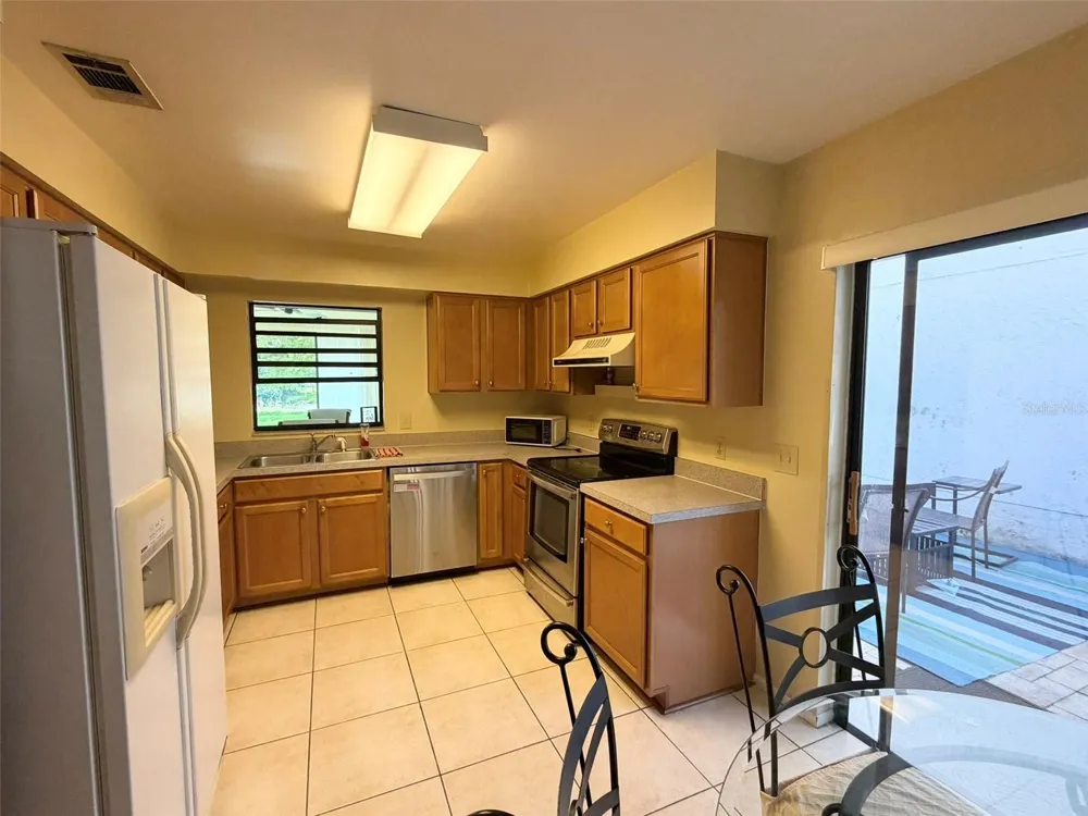 2570 SHADYBRANCH DRIVE Orlando, FL 32822