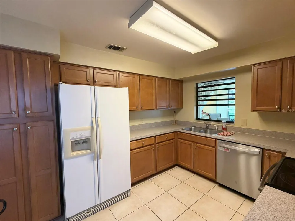 2570 SHADYBRANCH DRIVE Orlando, FL 32822