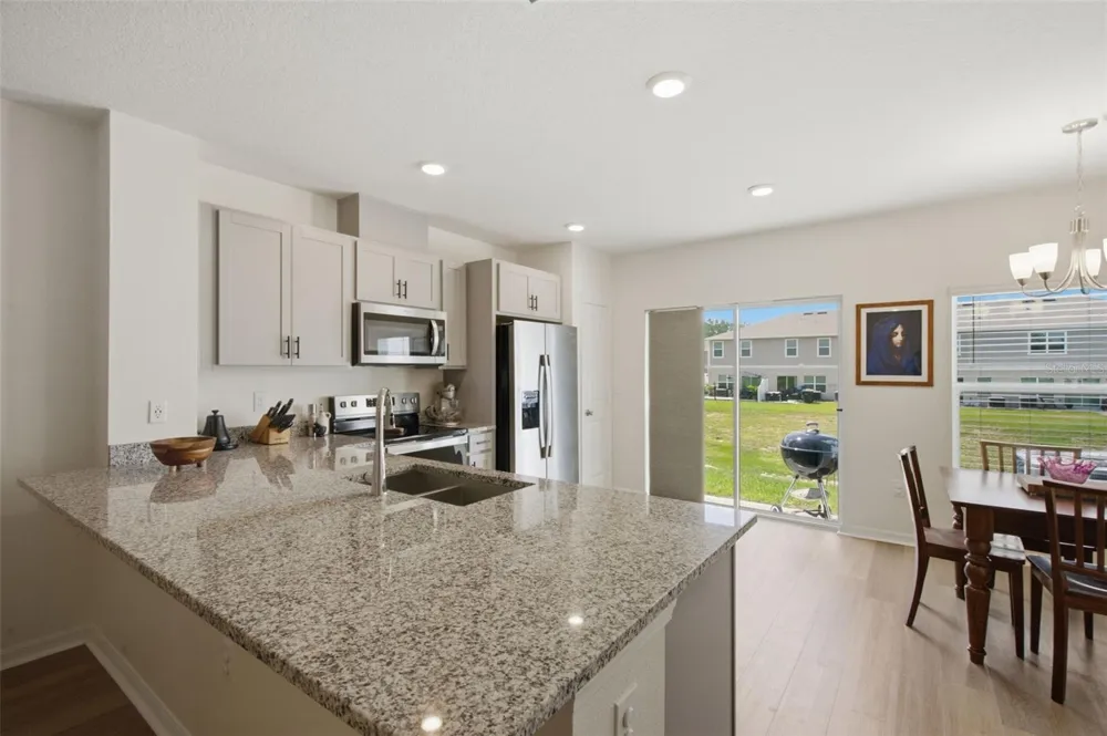 1573 MIRABELLA CIRCLE Davenport, FL 33897