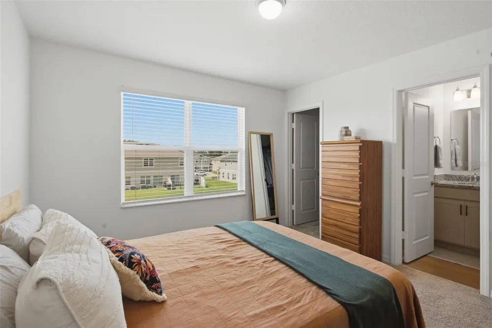 1573 MIRABELLA CIRCLE Davenport, FL 33897
