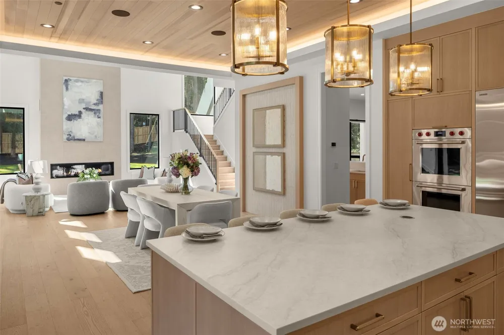 13203 NE 54th Place Bellevue, WA 98005