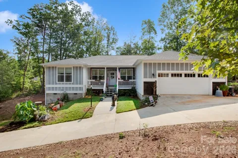 243 Dublin Lane