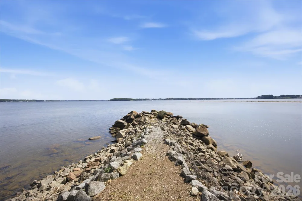 8247 Luckey Point Road Denver, NC 28037