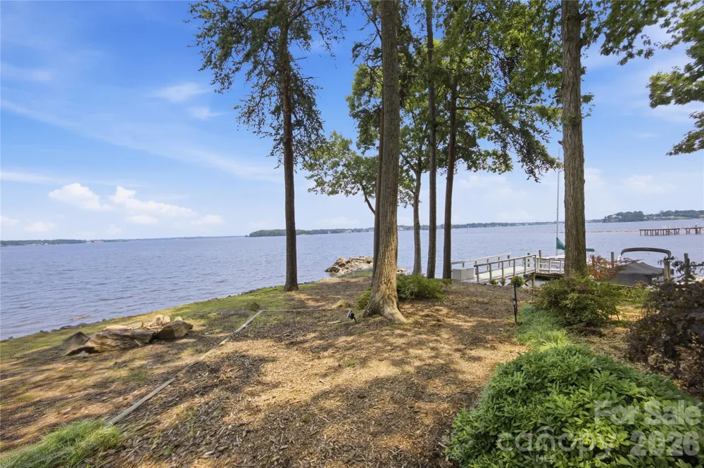 8247 Luckey Point Road Denver, NC 28037