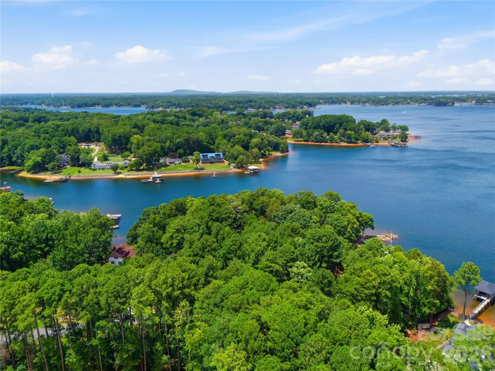 8247 Luckey Point Road Denver, NC 28037