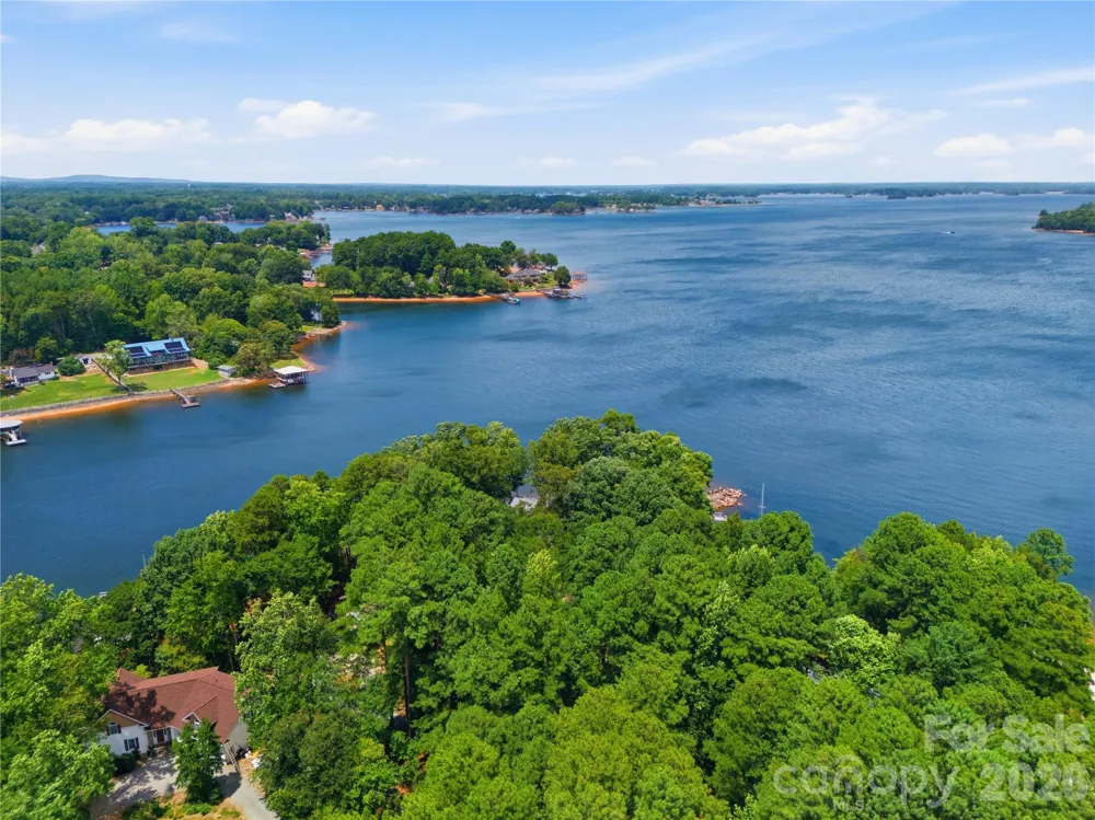 8247 Luckey Point Road Denver, NC 28037