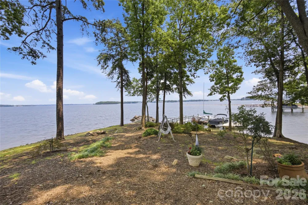 8247 Luckey Point Road Denver, NC 28037