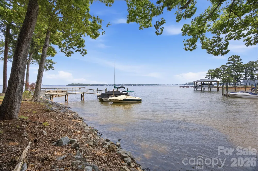 8247 Luckey Point Road Denver, NC 28037