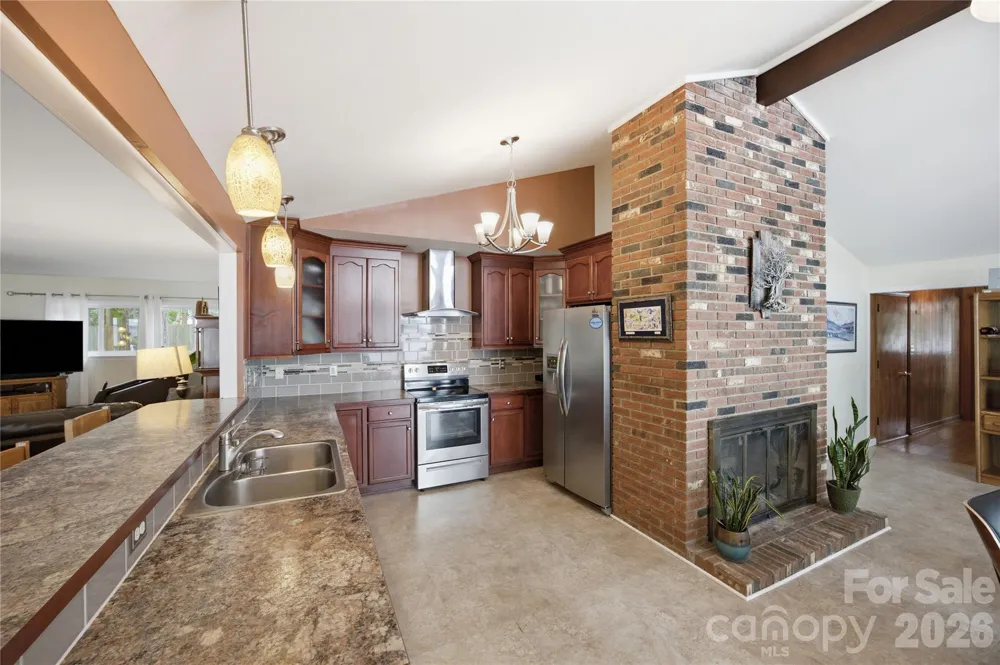 8247 Luckey Point Road Denver, NC 28037