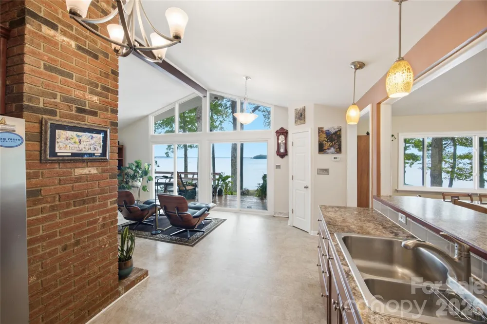 8247 Luckey Point Road Denver, NC 28037