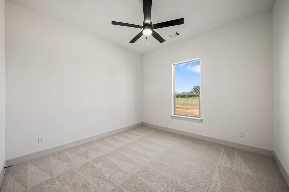115 Red Bud Road Boyd, TX 76023