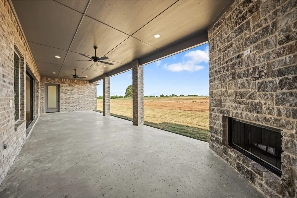 115 Red Bud Road Boyd, TX 76023