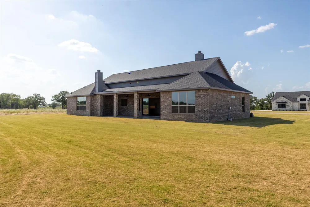 115 Red Bud Road Boyd, TX 76023