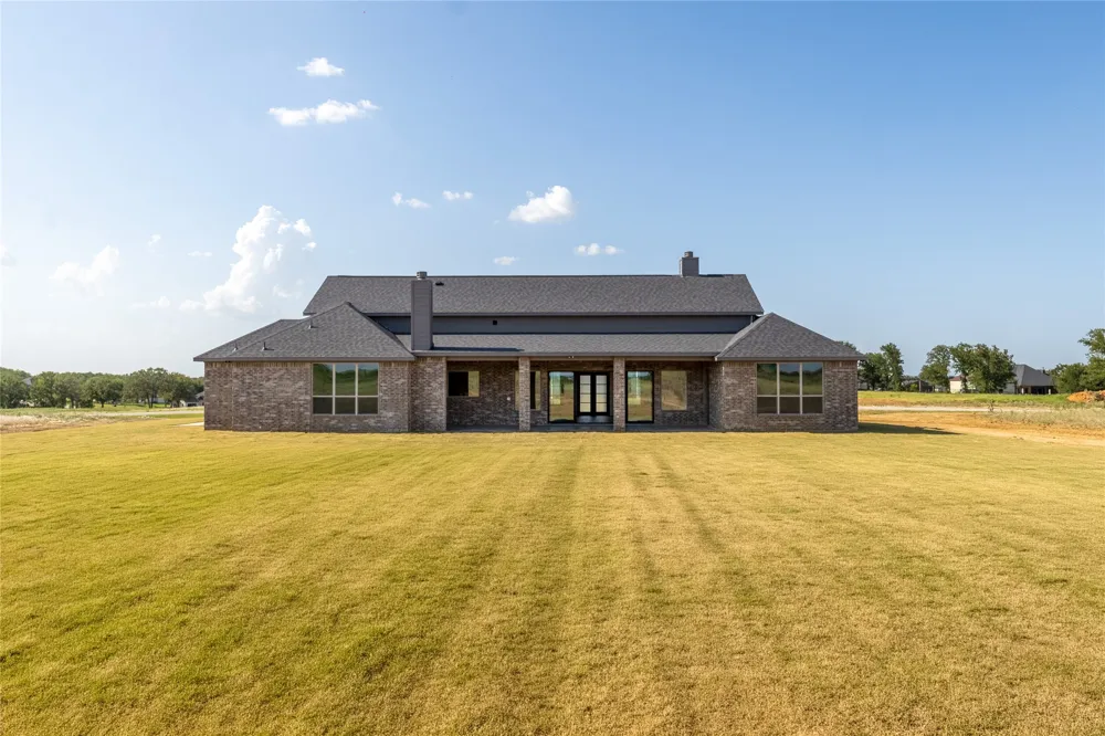 115 Red Bud Road Boyd, TX 76023