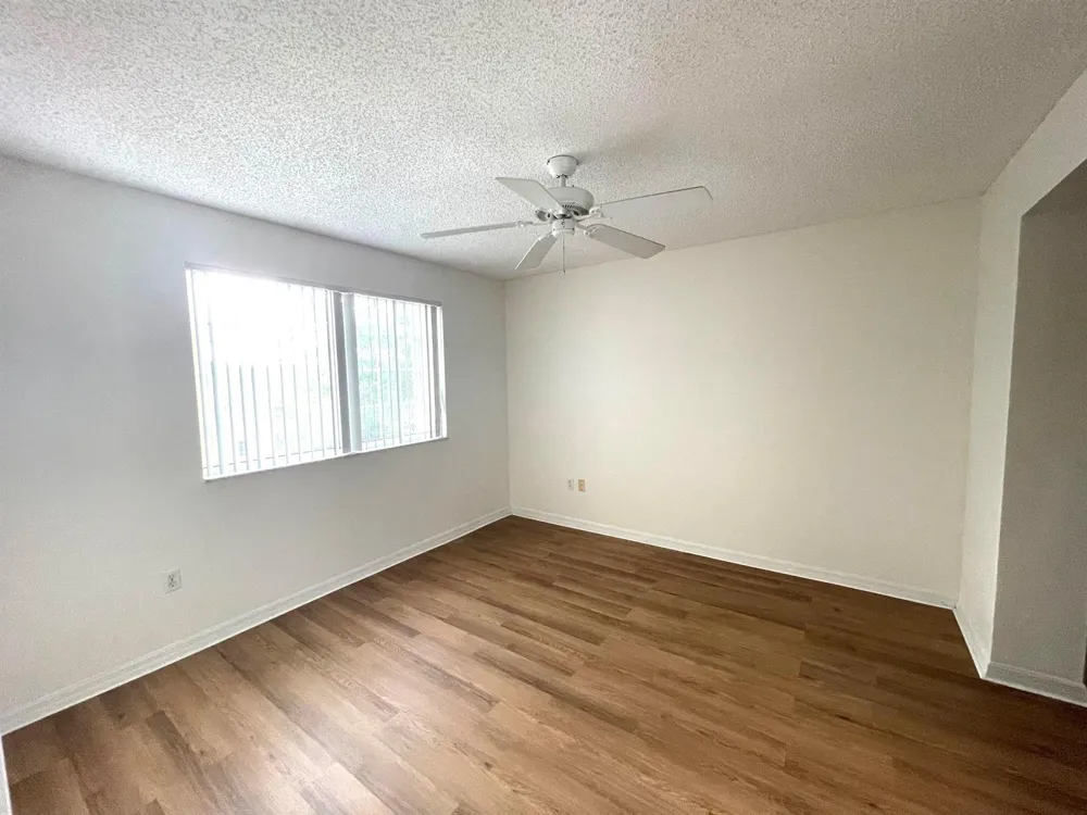 1700 S CRESTWOOD COURT S #1709 Royal Palm Beach, FL 33411