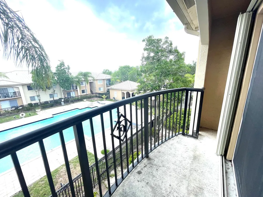 1700 S CRESTWOOD COURT S #1709 Royal Palm Beach, FL 33411