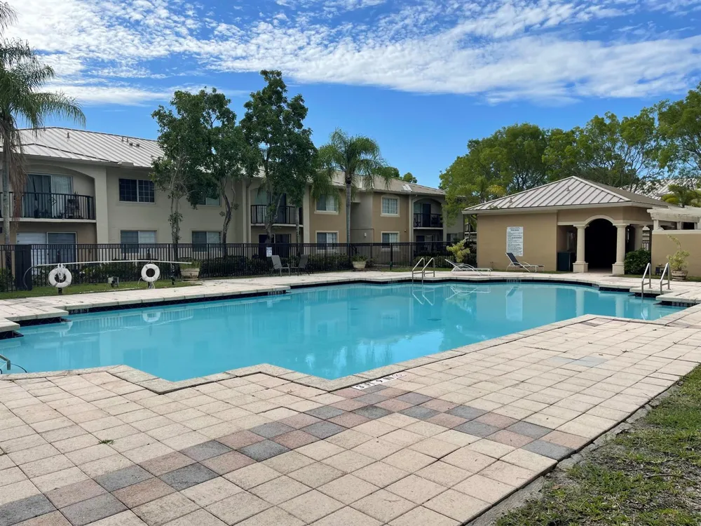 1700 S CRESTWOOD COURT S #1709 Royal Palm Beach, FL 33411
