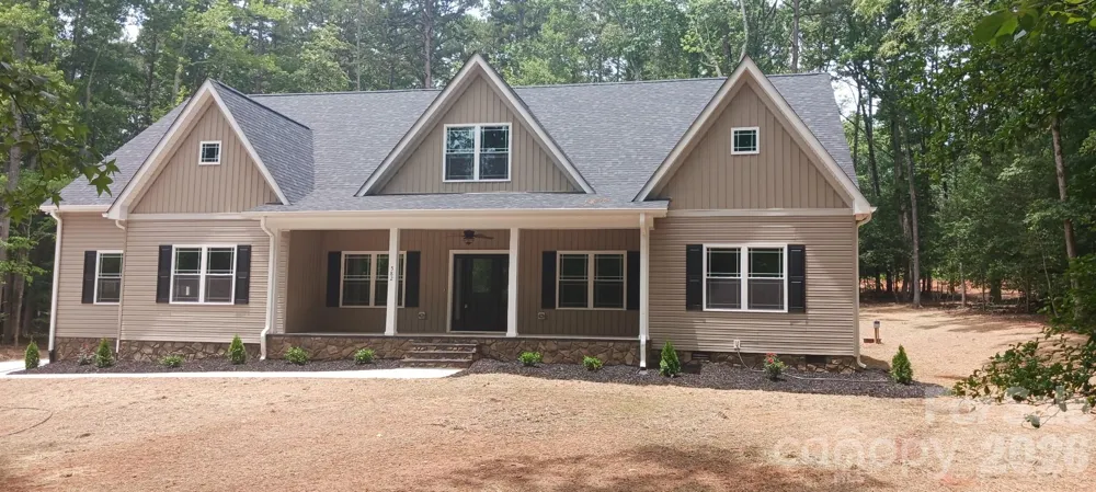 582 STARBOARD REACH Lexington, NC 27292