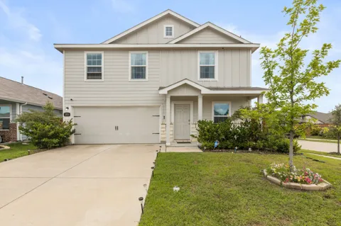 2915 Acacia Drive