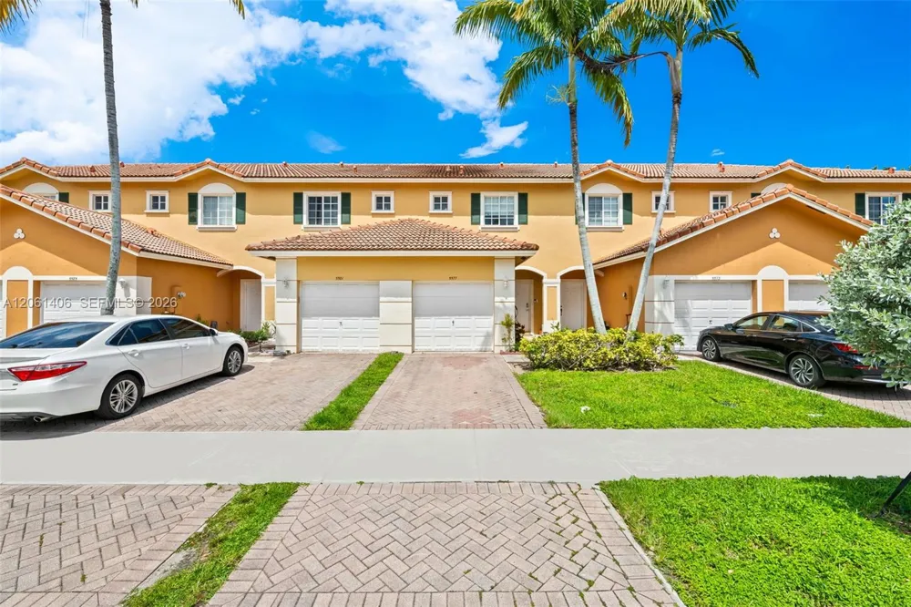 5577 Monte Carlo Pl Margate, FL 33068