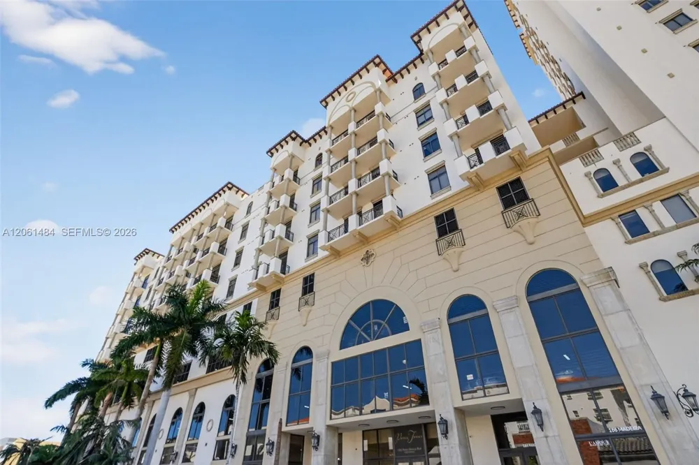 1805 Ponce De Leon Blvd #616 Coral Gables, FL 33134
