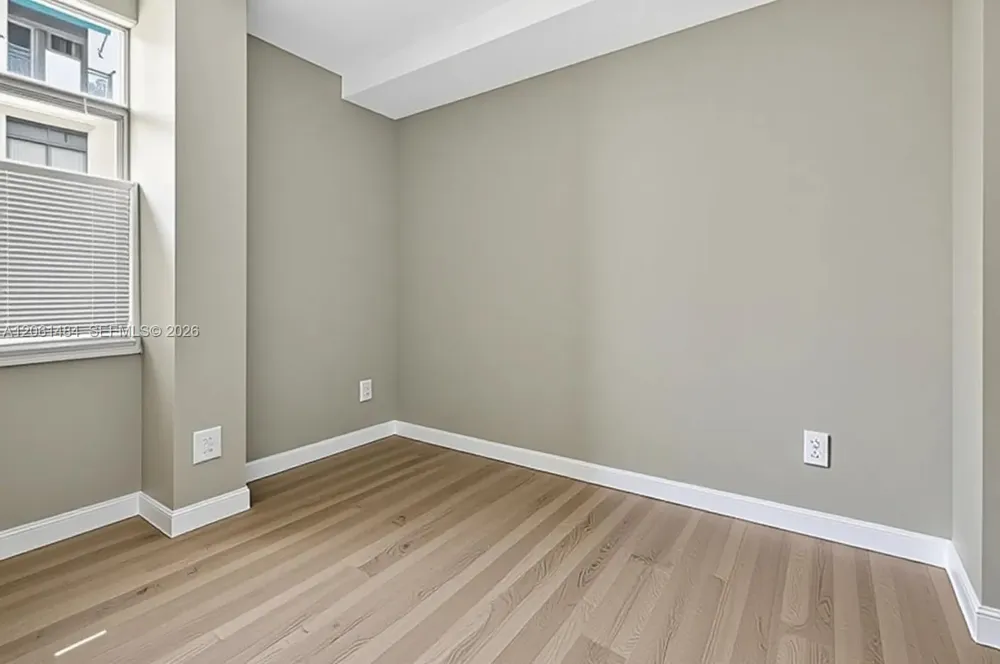 1805 Ponce De Leon Blvd #616 Coral Gables, FL 33134