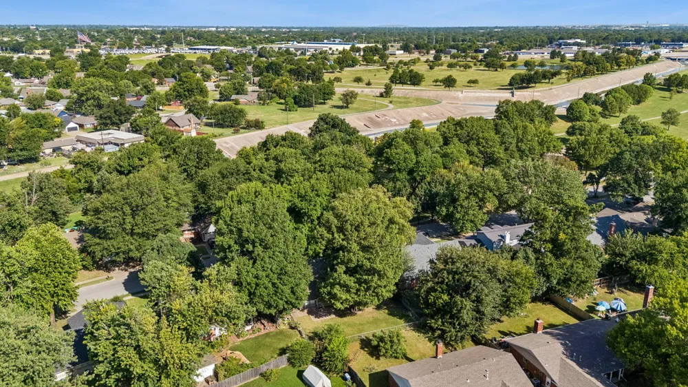 2735 S 96th EastAvenue Tulsa, OK 74129