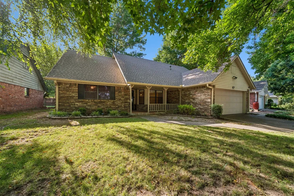 2735 S 96th EastAvenue Tulsa, OK 74129