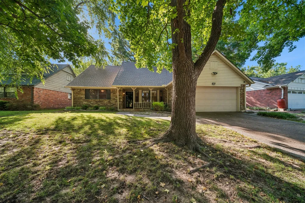 2735 S 96th EastAvenue Tulsa, OK 74129
