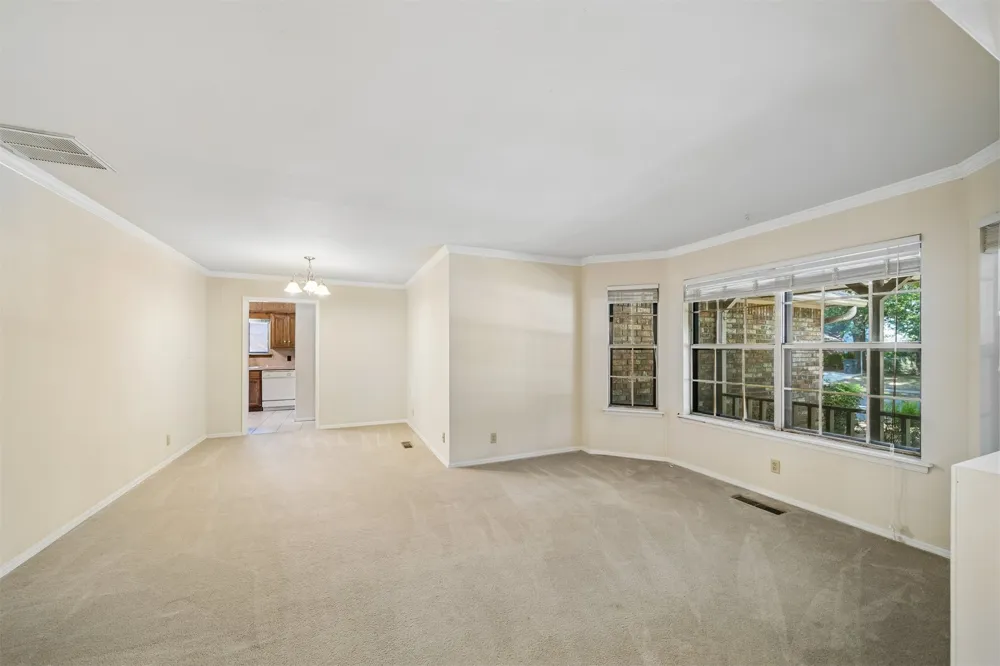 2735 S 96th EastAvenue Tulsa, OK 74129