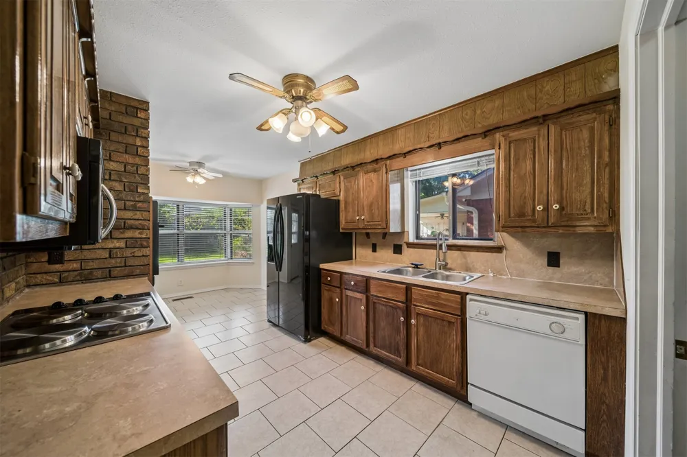 2735 S 96th EastAvenue Tulsa, OK 74129