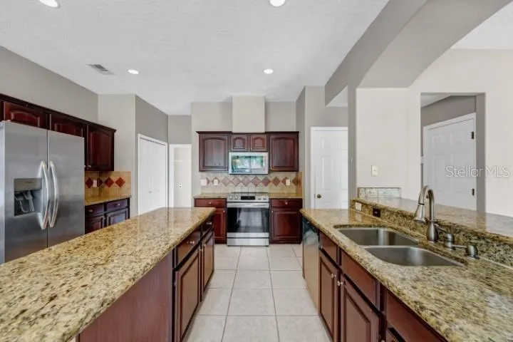 1889 POMEGRANATE COURT Ocoee, FL 34761