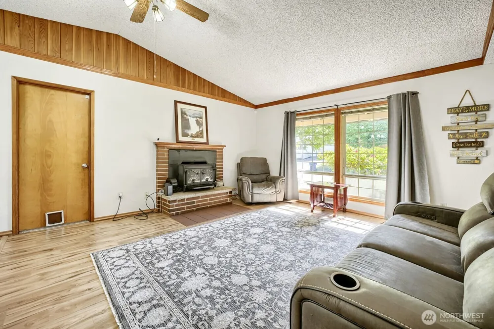 29311 33rd Avenue S Auburn, WA 98001
