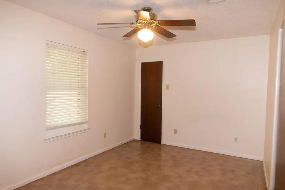 828 Armadillo Drive Lorena, TX 76655