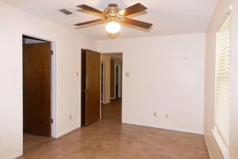 828 Armadillo Drive Lorena, TX 76655